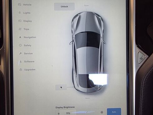 Used 2014 Tesla Model S 85 RWD image 14