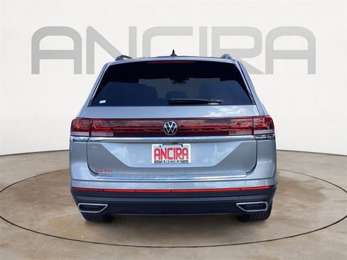 New 2026 Volkswagen Atlas SE FWD image 7