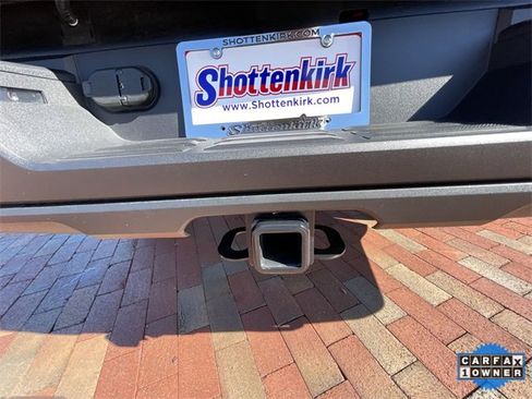 Used 2025 Toyota Tundra Platinum image 32