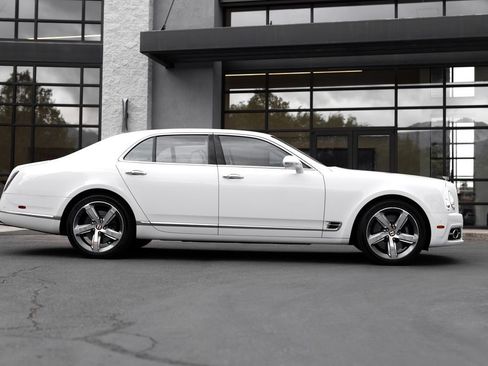 Used 2020 Bentley Mulsanne Speed RWD image 5
