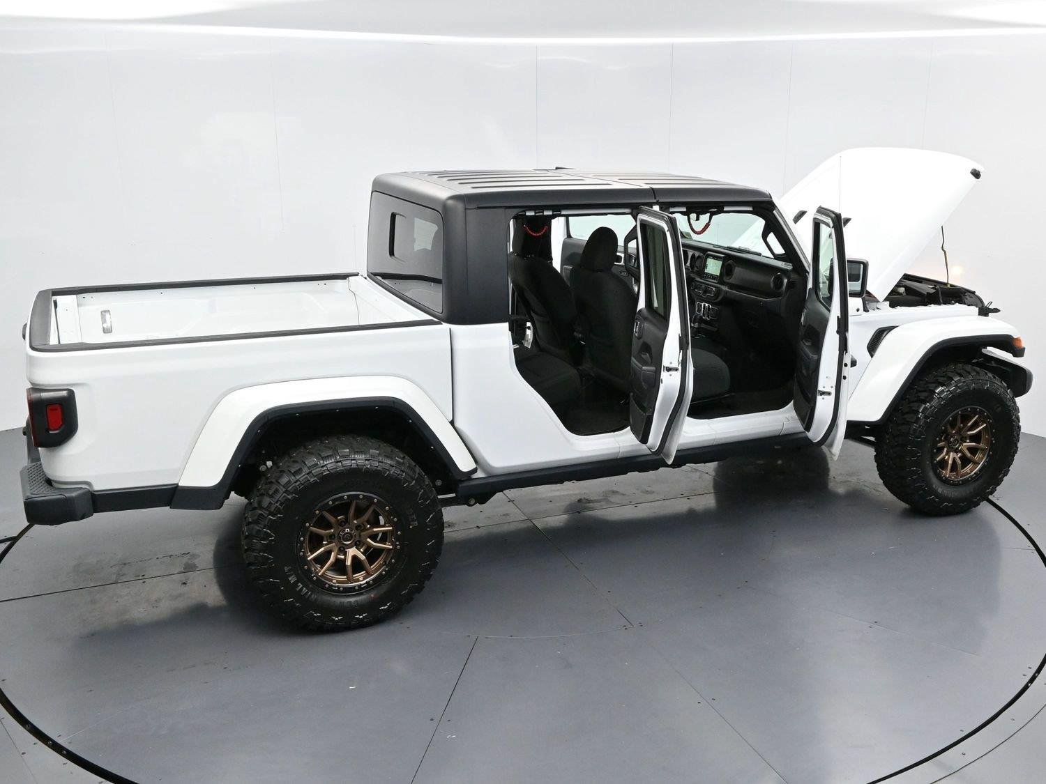 Used 2022 Jeep Gladiator Sport AWD/4WD image 38