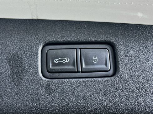 Used 2025 Genesis GV70 2.5T AWD/4WD image 28