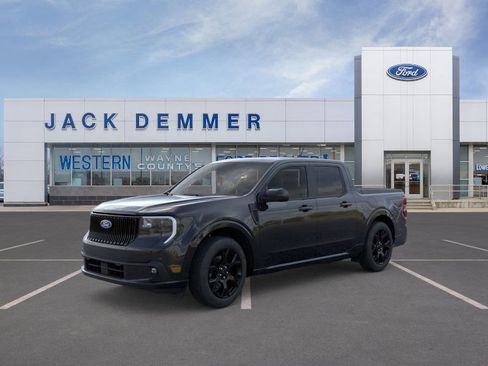New 2026 Ford Maverick Lobo AWD/4WD image 1