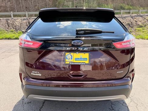 Used 2024 Ford Edge SEL AWD/4WD image 10
