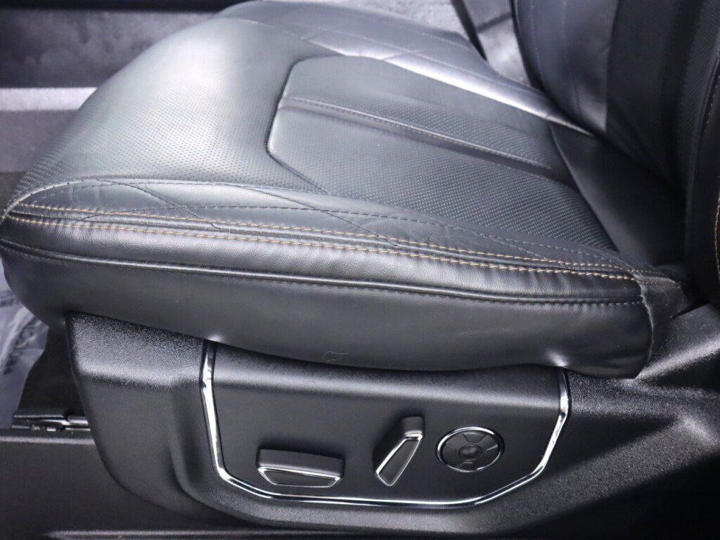 Used 2020 Ford Expedition Platinum AWD/4WD image 41