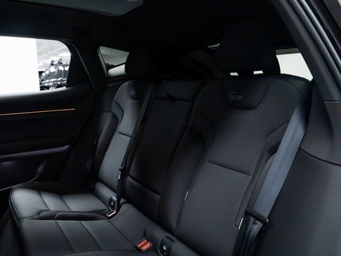 Used 2025 Polestar Polestar 3 image 21