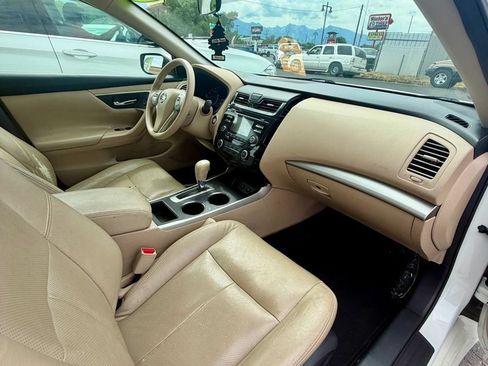Used 2015 Nissan Altima 2.5 S w/ Sport Value Package FWD image 15