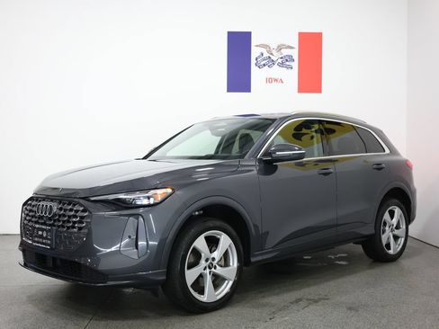 Used 2025 Audi Q5 Premium Plus w/ Premium Plus AWD/4WD image 8