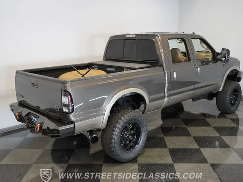 Used 2006 Ford F350 4x4 Crew Cab Super Duty image 16