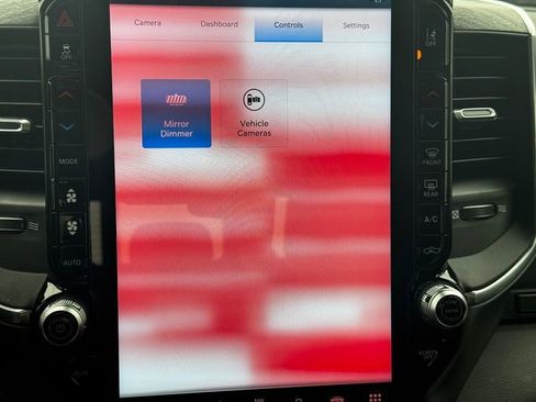 Used 2025 RAM 2500 Laramie image 32