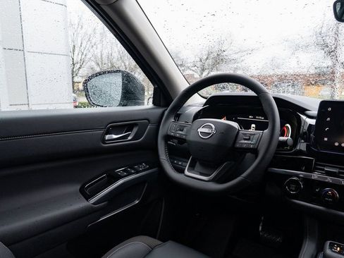 New 2026 Nissan Pathfinder SL w/ Cargo Package AWD/4WD image 13
