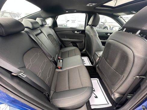 Used 2024 Kia Forte GT-Line w/ GT-Line Premium Package image 14