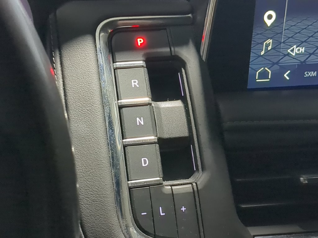 Used 2023 GMC Yukon SLE AWD/4WD image 28