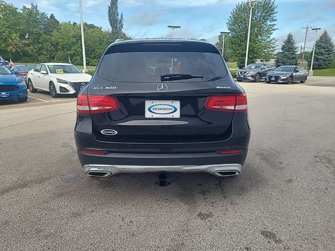 Used 2018 Mercedes-Benz GLC 300 4MATIC image 5