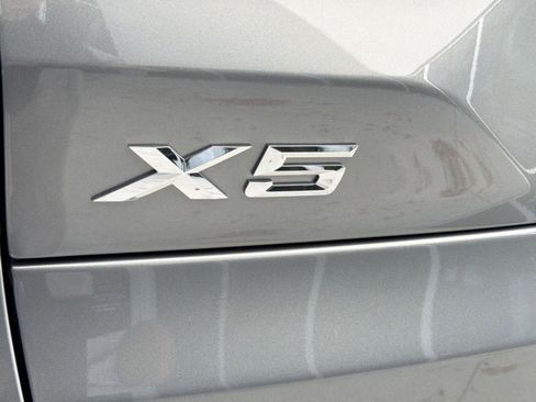 New 2026 BMW X5 xDrive40i w/ Executive Package AWD/4WD image 32