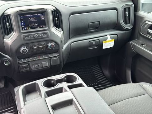 New 2026 Chevrolet Silverado 2500 Custom w/ Custom Value Package AWD/4WD image 28