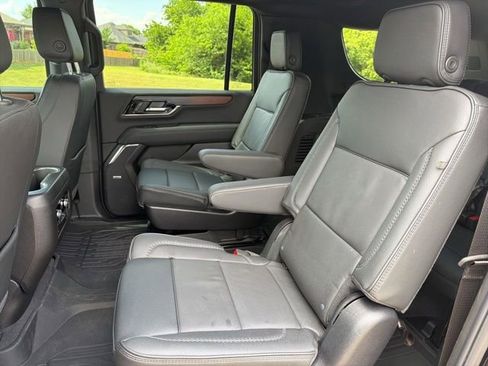 Used 2026 GMC Yukon XL Denali w/ LPO, Floor Liner Package AWD/4WD image 21