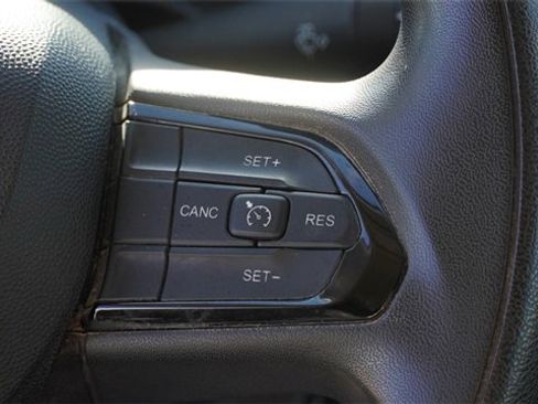 Used 2023 RAM ProMaster 2500 image 24