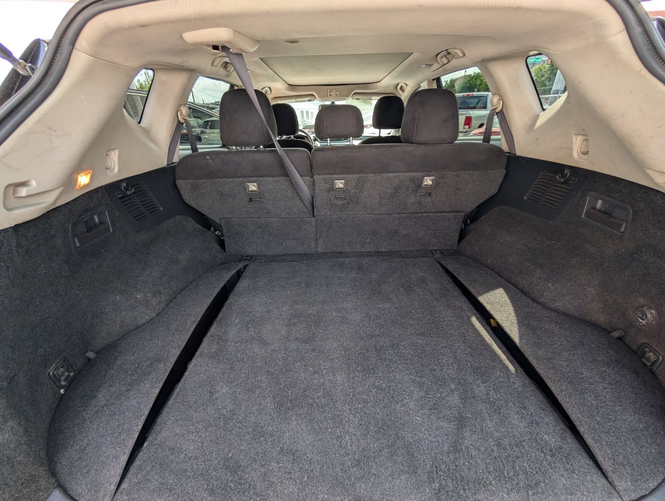 Used 2019 Nissan Murano SV w/ Premium Package AWD/4WD image 19