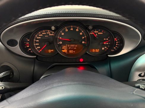 Used 2003 Porsche 911 Carrera 4 image 41