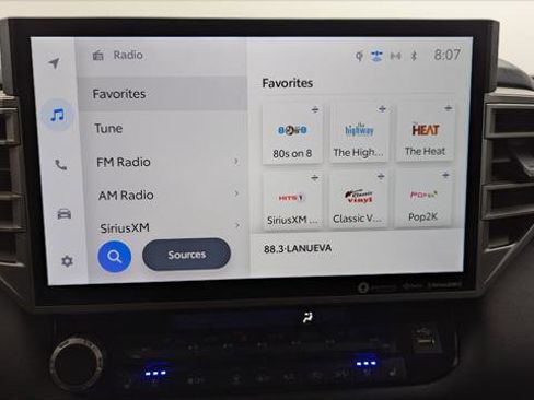 Used 2023 Toyota Tundra Limited image 27