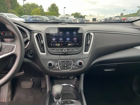 Used 2023 Chevrolet Malibu LT w/ Driver Confidence Package FWD image 24