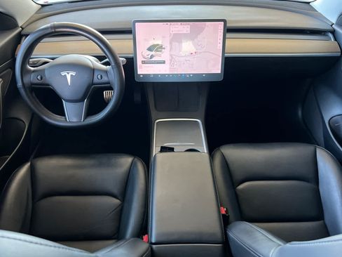 Used 2021 Tesla Model 3 Standard Range Plus RWD image 13