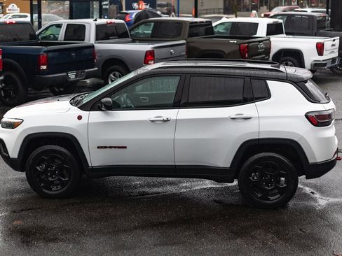Used 2023 Jeep Compass Trailhawk w/ Trailhawk Elite Group image 11