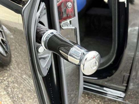 Used 2022 Rolls-Royce Ghost Black Badge image 11
