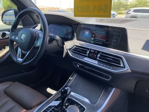 Used 2022 BMW X5 xDrive40i w/ Luxury Seating Package AWD/4WD image 12