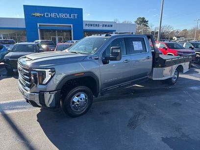 Used 2024 GMC Sierra 3500 SLE w/ SLE Convenience Package