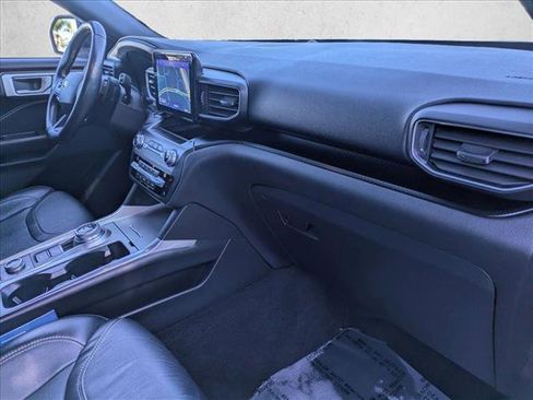 Used 2020 Ford Explorer ST image 21
