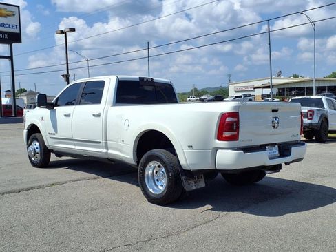 Used 2024 RAM 3500 Limited image 2