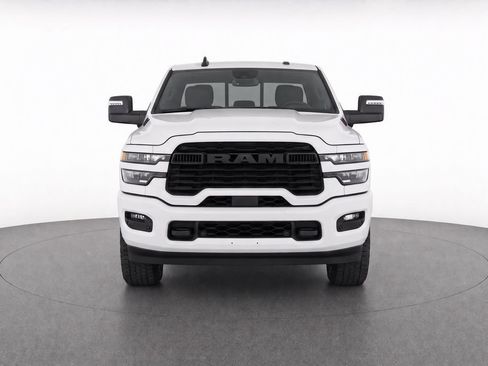 Used 2025 RAM 2500 Big Horn AWD/4WD image 7