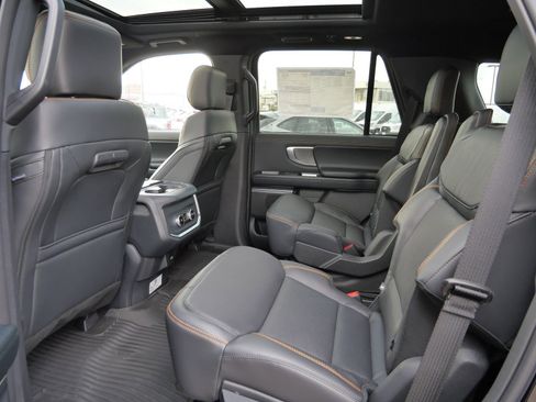 New 2025 Ford Expedition Tremor image 7