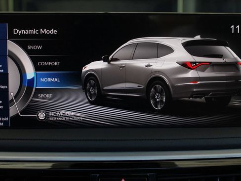 Certified 2025 Acura MDX FWD w/ Technology Package image 41