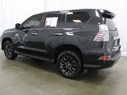 Used 2023 Lexus GX 460 Premium image 7
