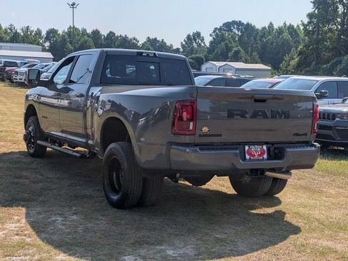 New 2026 RAM 3500 Laramie w/ Night Edition AWD/4WD image 5