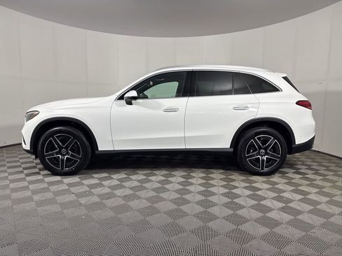 New 2026 Mercedes-Benz GLC 300 4MATIC image 2