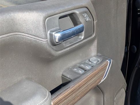 Used 2021 Chevrolet Silverado 1500 LT AWD/4WD image 20