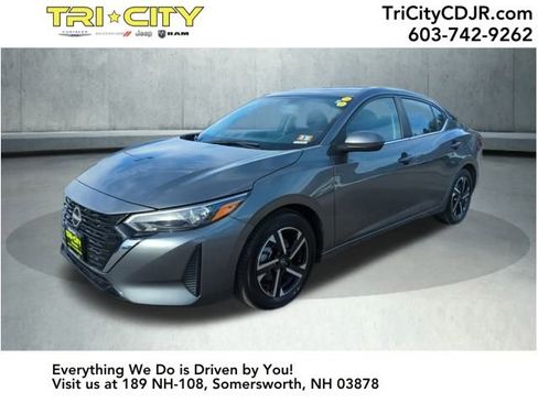 Used 2024 Nissan Sentra SV image 1