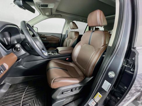 Used 2023 Honda Pilot Elite image 23