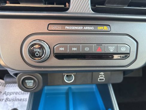 New 2026 Ford Maverick XLT w/ XLT Luxury Package AWD/4WD image 16
