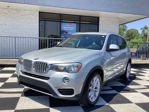 Used 2017 BMW X3 sDrive28i w/ Premium Package 3 RWD image 1