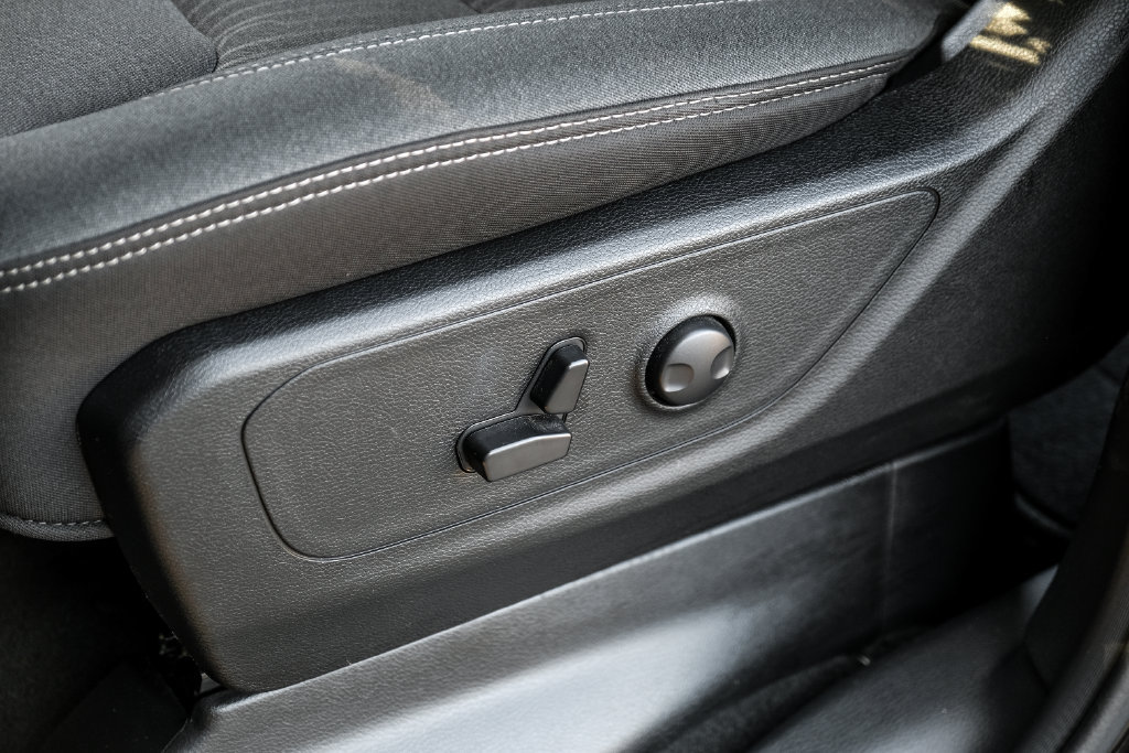 Used 2023 RAM 1500 Big Horn AWD/4WD image 48