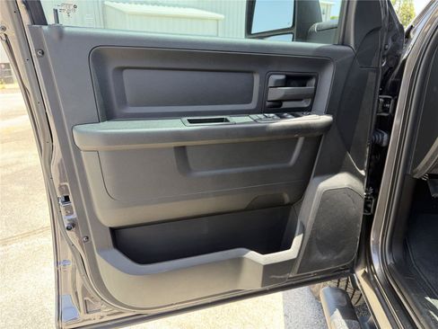 Used 2025 RAM 2500 Tradesman AWD/4WD image 11