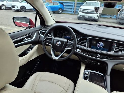 Used 2022 Buick Enclave Essence w/ Experience Buick Package image 13