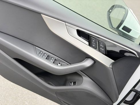 Used 2025 Audi A5 2.0T Premium Plus image 21