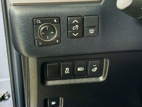 Certified 2023 Lexus GX 460 Premium w/ Premium Package image 10