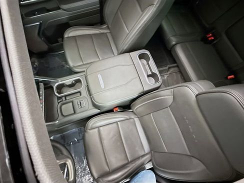 Used 2024 GMC Sierra 2500 Denali w/ Denali Reserve Package image 23
